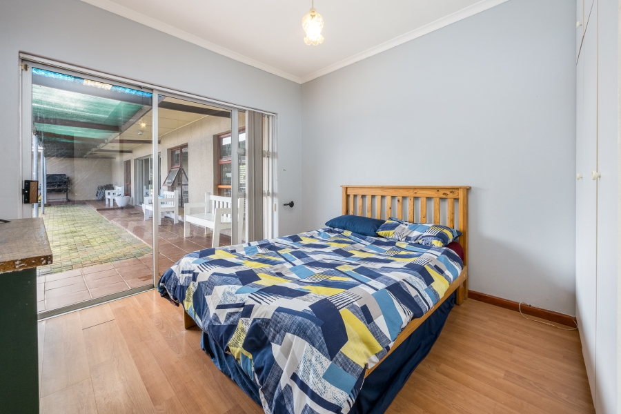 6 Bedroom Property for Sale in Elim Western Cape